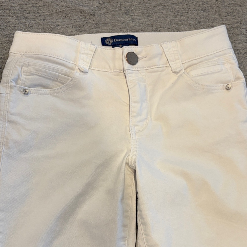 Democracy Absolution Women's White Jeans Size 6 - Picture 2 of 6